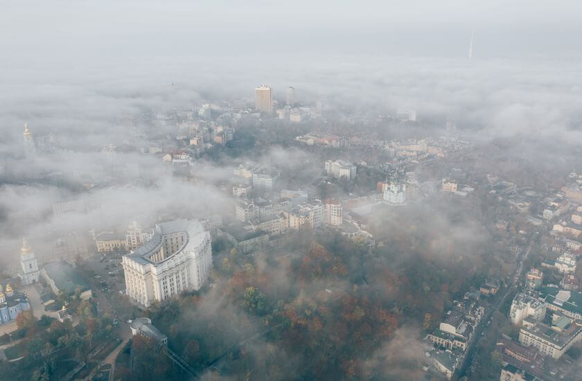 Dlaczego smog jest szkodliwy i jakie są dopuszczalne normy zanieczyszczenia powietrza?